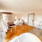 Palacio De 5 G.l 5*