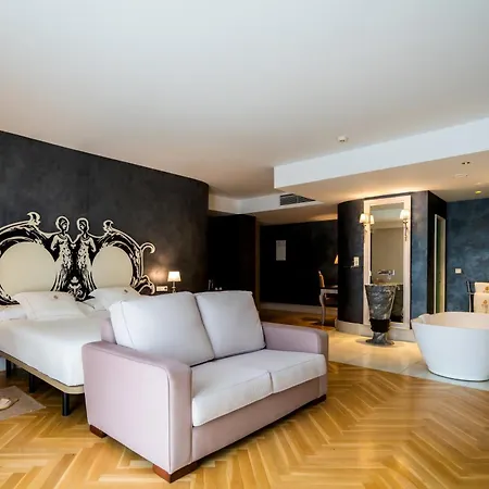 Palacio De 5 G.l Hotel Úbeda