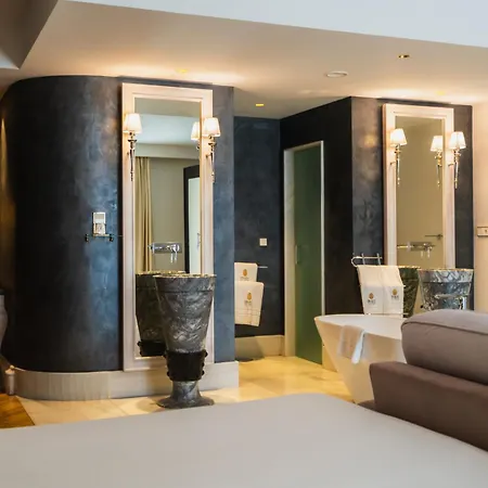 Palacio De 5 G.l 5*