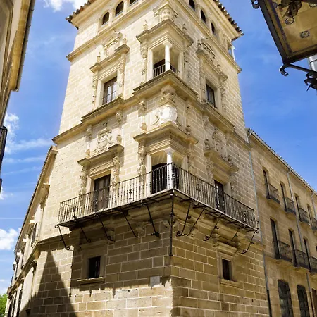 Palacio De 5 G.l 5* Úbeda
